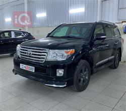 تۆیۆتا لاند کروزەر